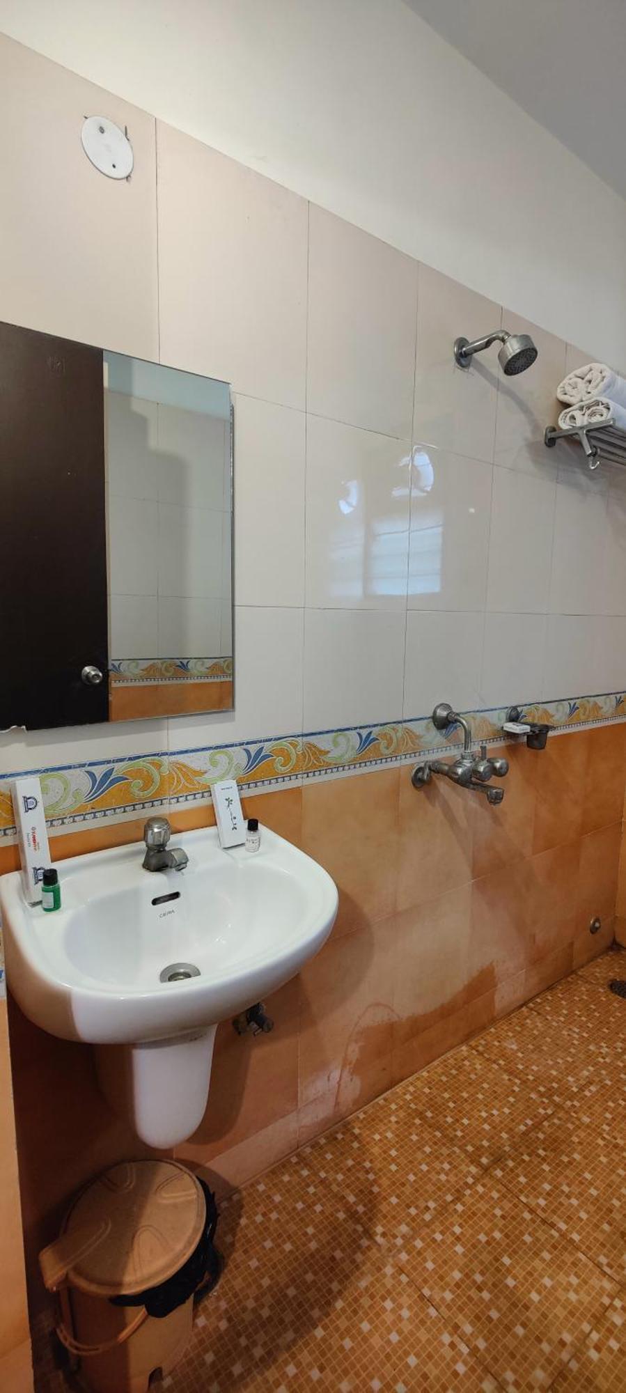 Hotel Krrish Inn - Ameerpet, Hyderabad Esterno foto