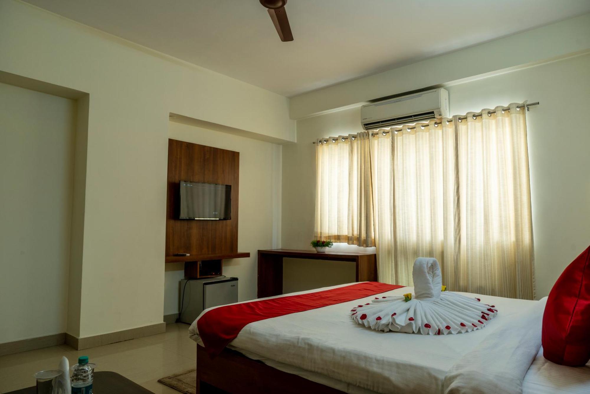 Hotel Krrish Inn - Ameerpet, Hyderabad Esterno foto