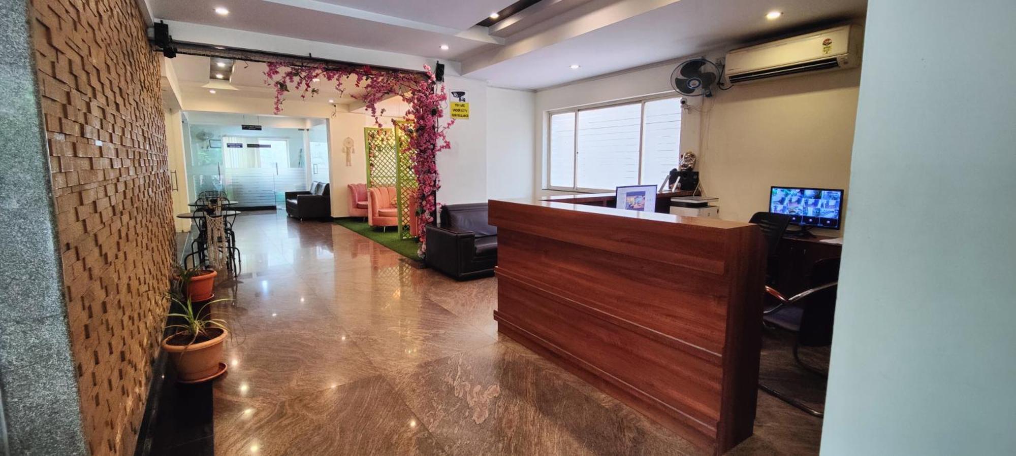 Hotel Krrish Inn - Ameerpet, Hyderabad Esterno foto